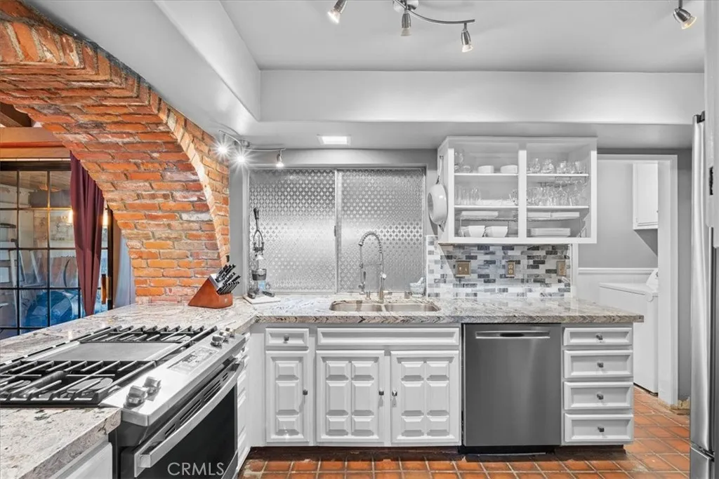 Additional image 50 of 222 Village Sq, Fillmore, CA 93015