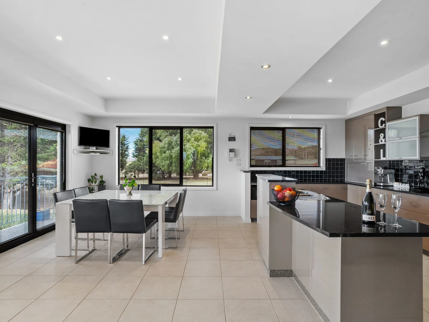 Additional image 12 of 10A Cluan Crescent, Ulverstone TAS 7315