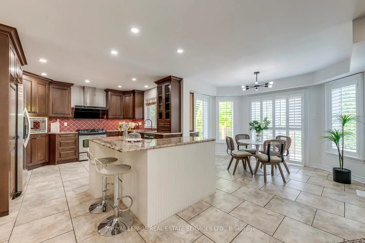 Additional image 4 of 1387 Bayshire Drive