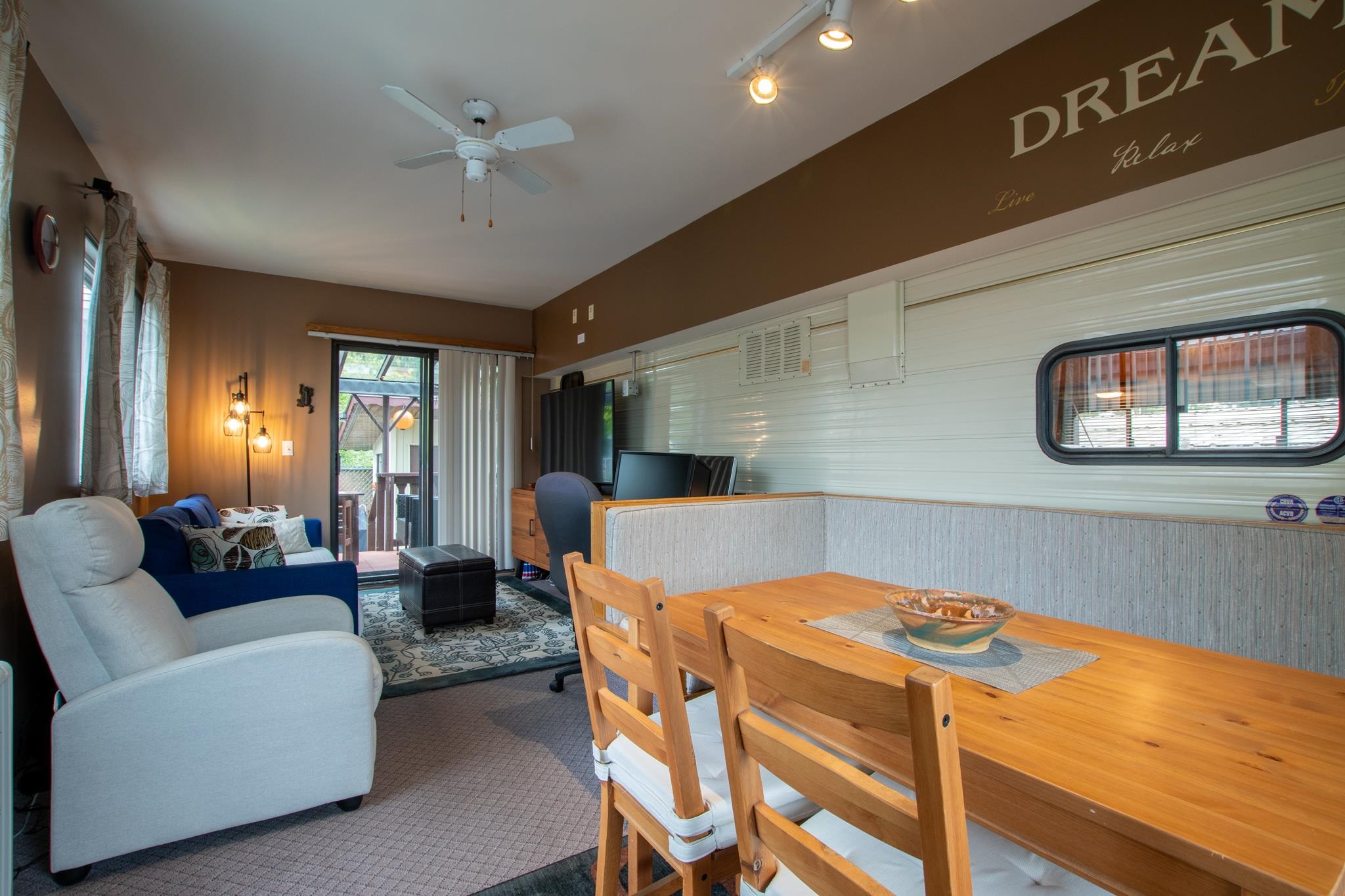 Additional image 6 of 15-1436 Frost Road, Chilliwack, BC, V2R 4X8
