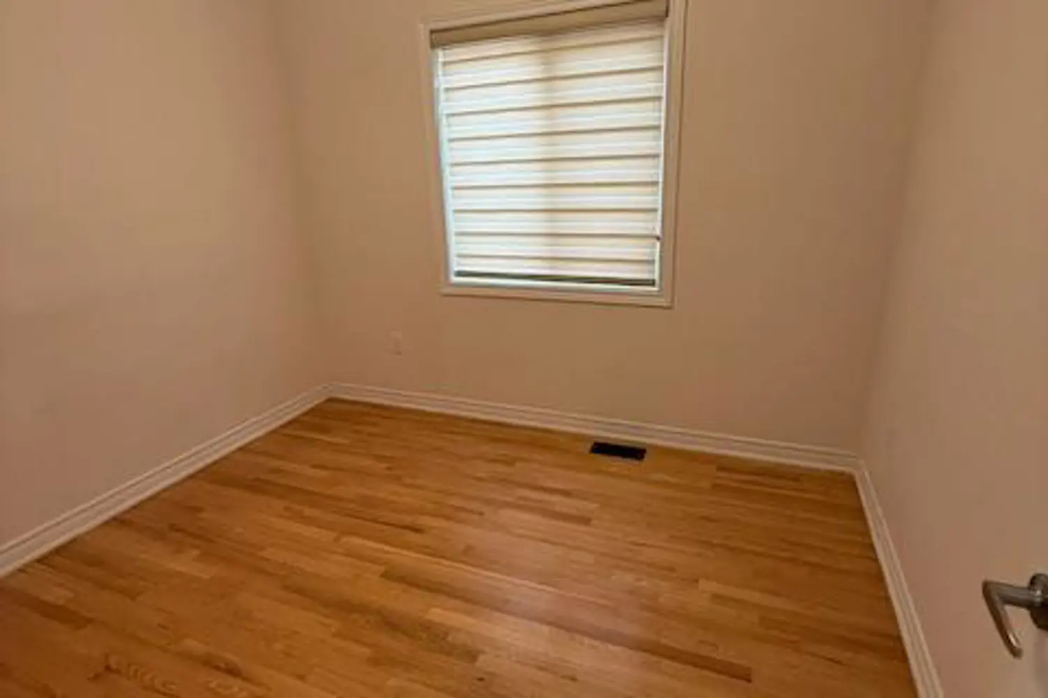 Additional image 13 of 56 Clunburry Road