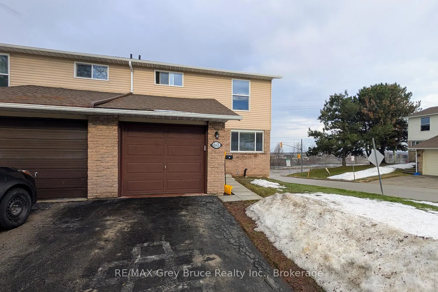 60 Lila Road 60