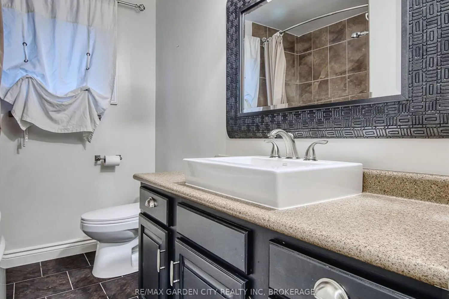 Additional image 12 of 15 Black Friars Road