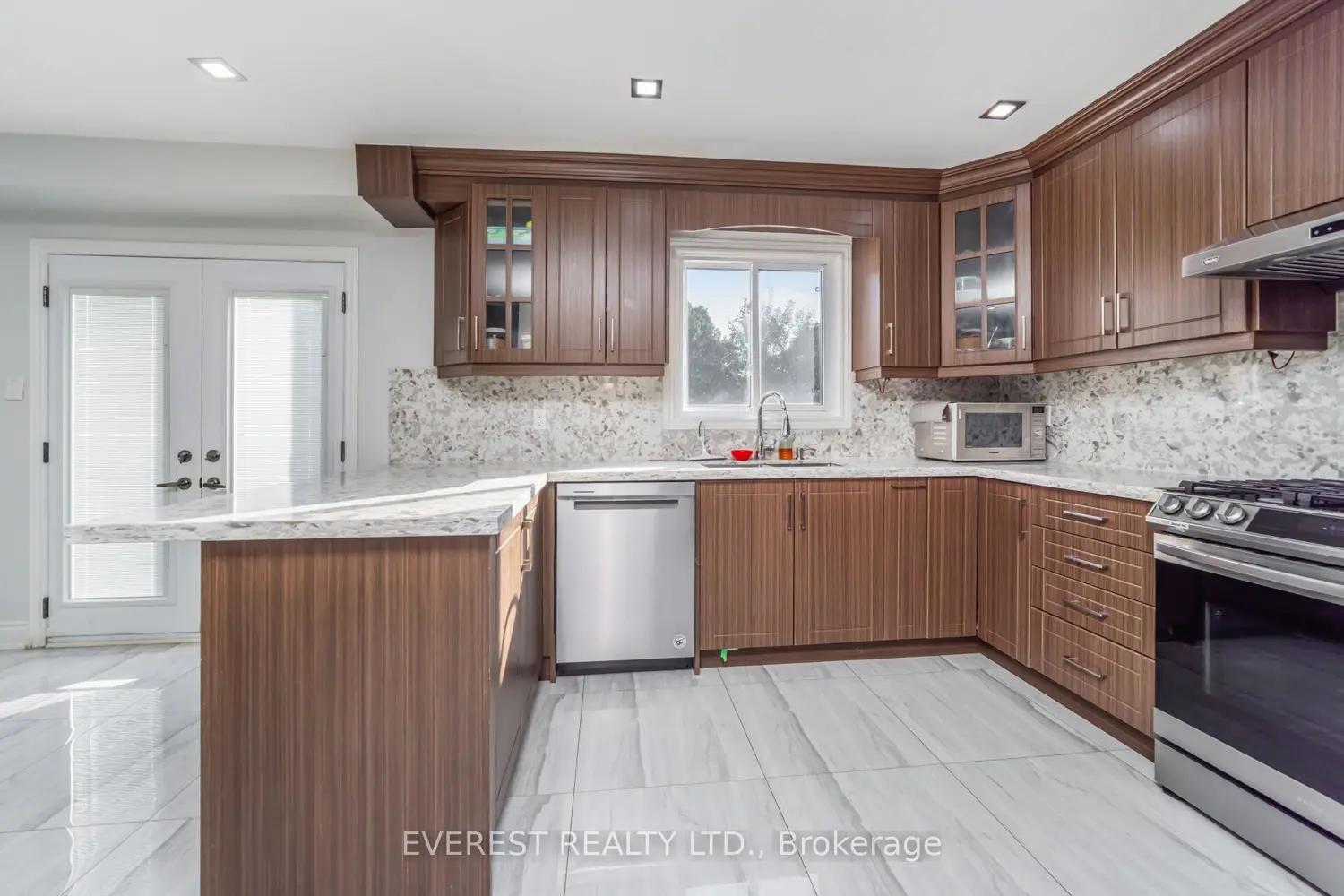 Additional image 6 of 96 Ravenswood Drive