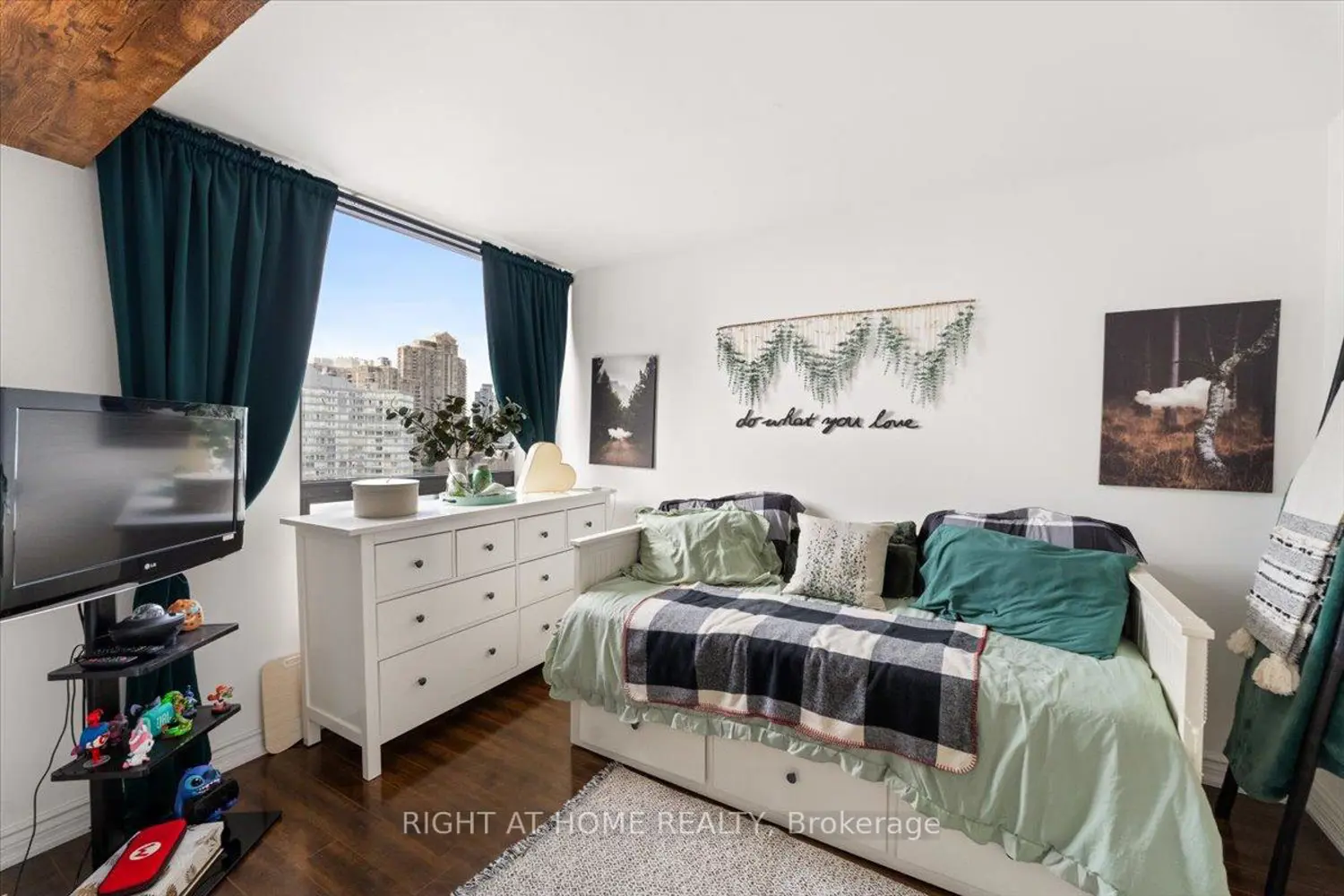 Additional image 11 of 4450 Tucana Court 1105