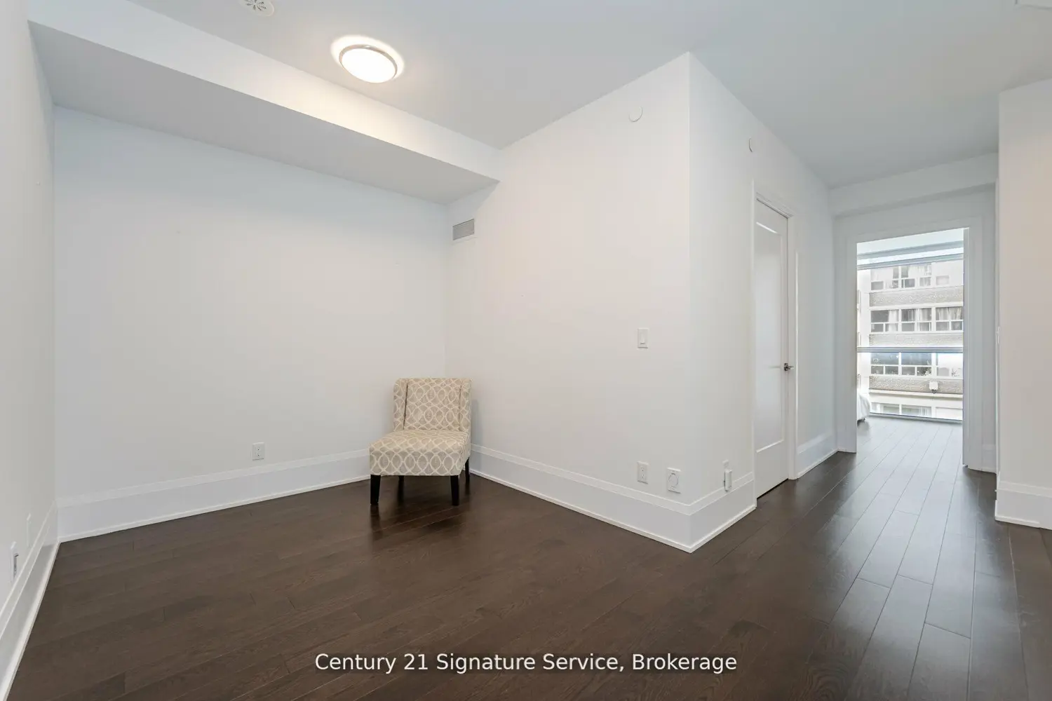 Additional image 10 of 101 Erskine Avenue Th05