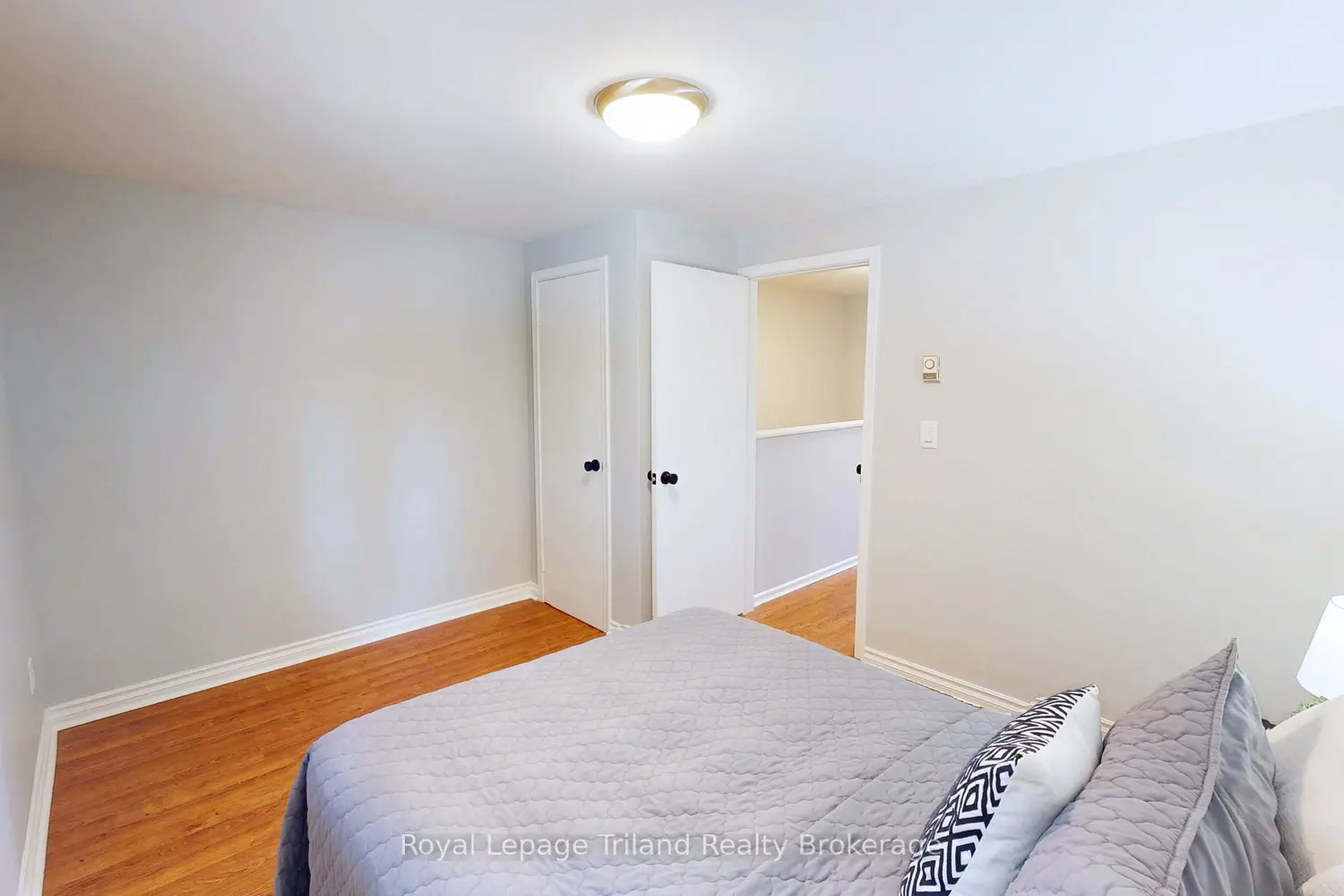 Additional image 15 of 648 Brant Street