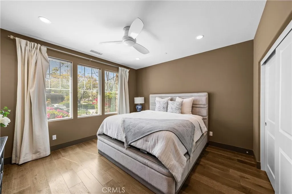 Additional image 28 of 127 Cruiser, Irvine, CA 92618