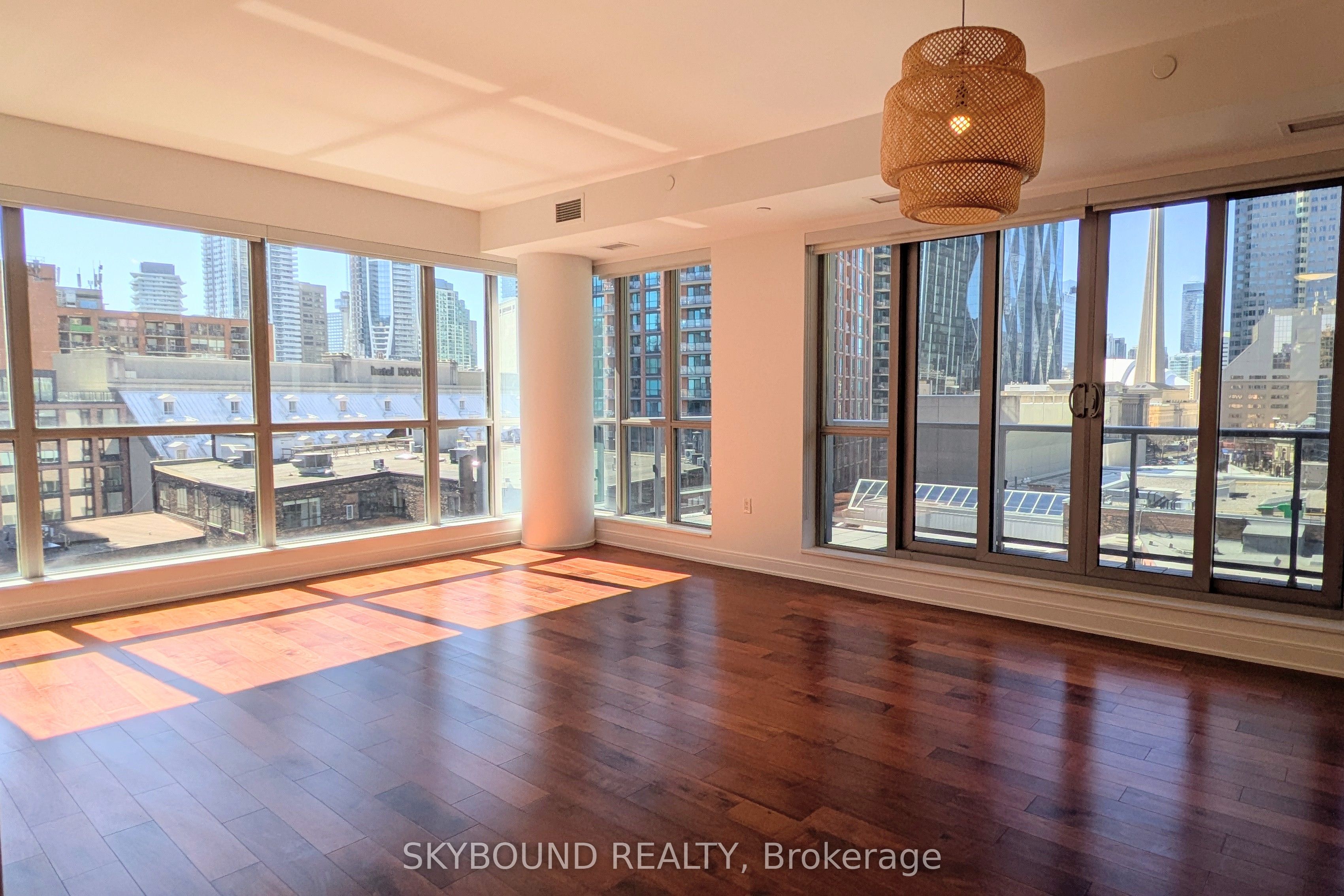 Additional image 6 of 909-55 Front Street E, Toronto, ON, M5E 0A7