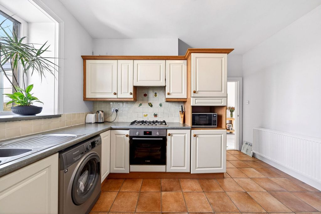 Additional image 17 of 3 bed flat for saleMain Street, East Calder EH53