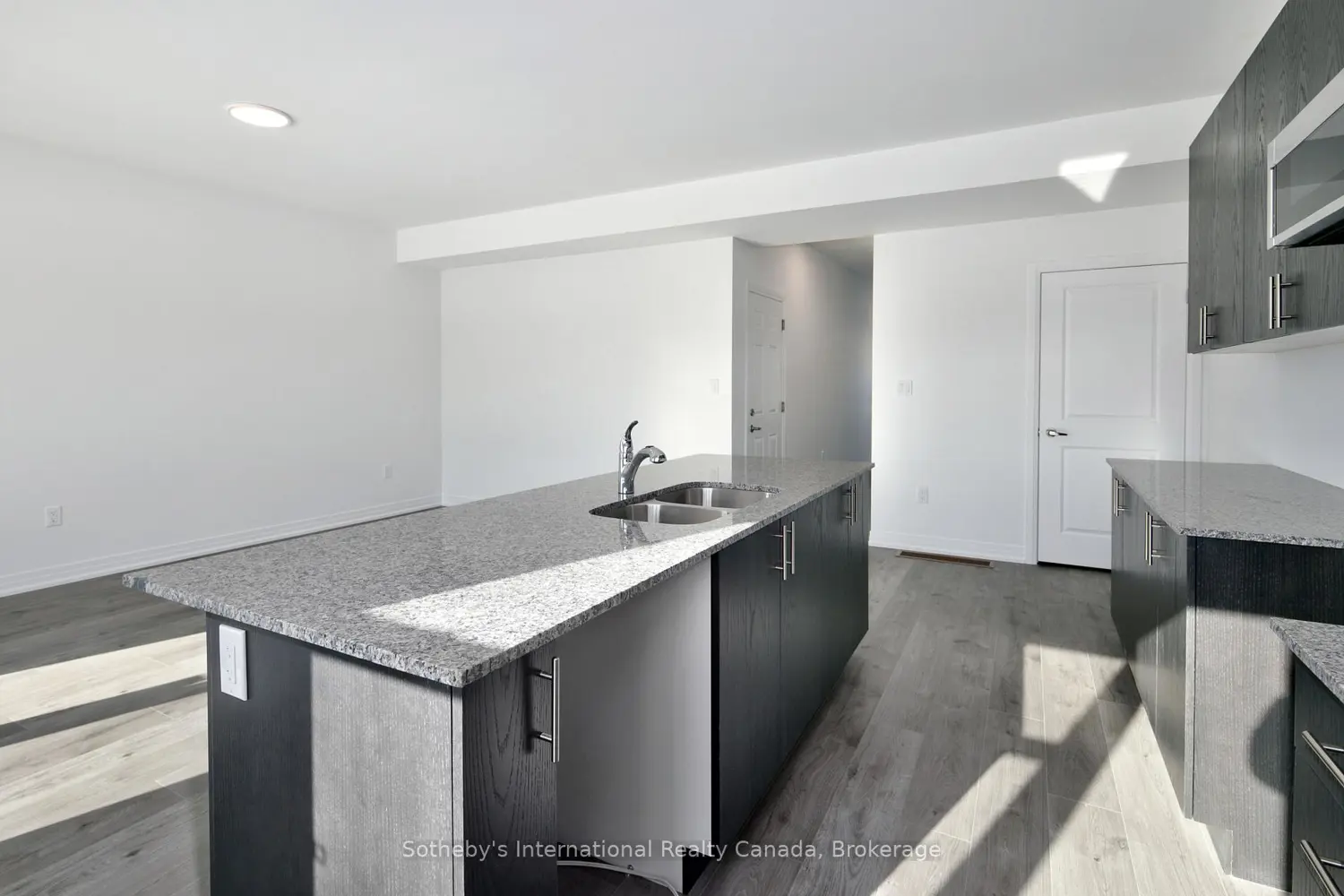 Additional image 10 of 178 Equality Drive