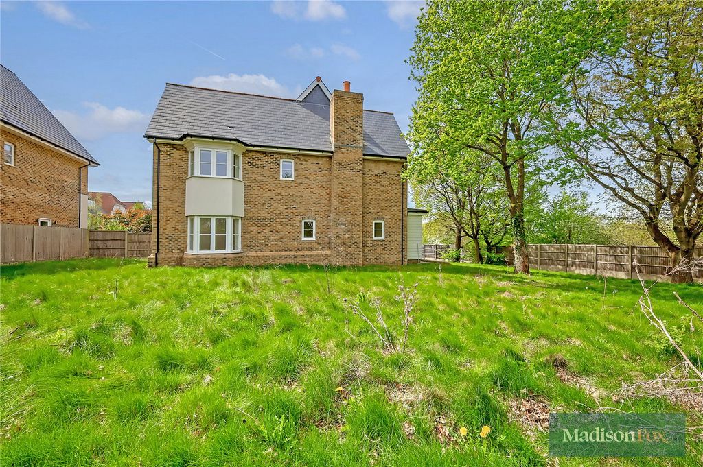 Additional image 33 of 5 bed detached house for saleHigh Road, Chigwell, Essex IG7