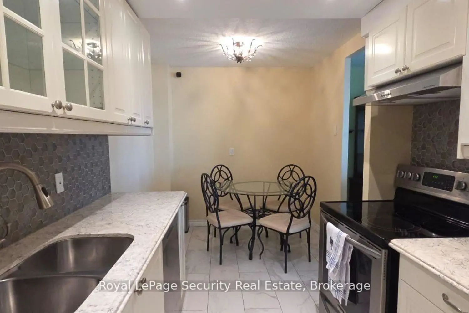 Additional image 5 of 2556 Argyle Road 805