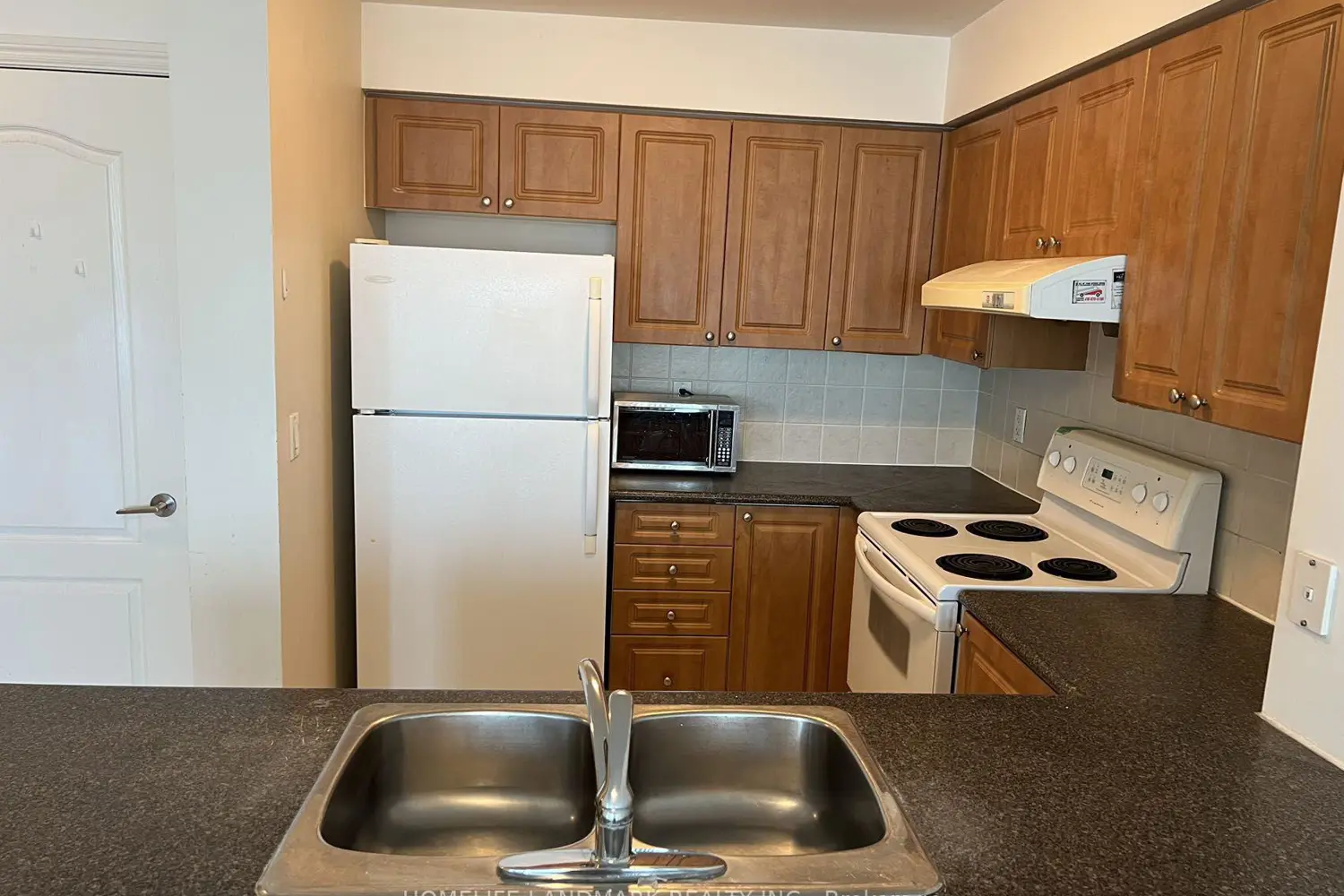 Additional image 10 of 60 Brian Harrison Way 1209
