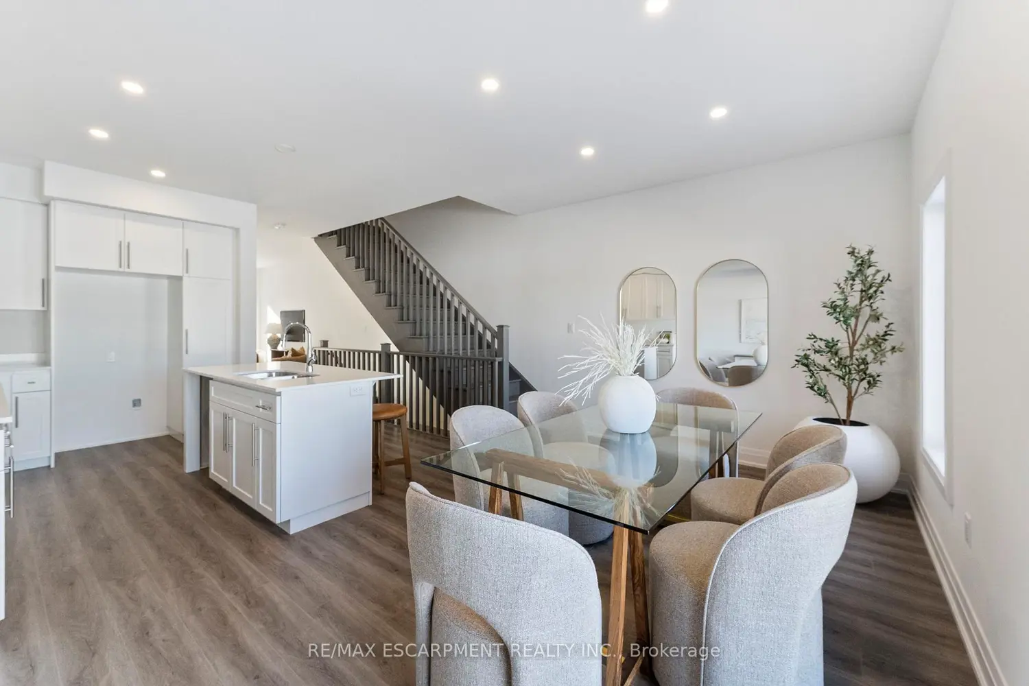 Additional image 6 of 14 Clear Valley Lane