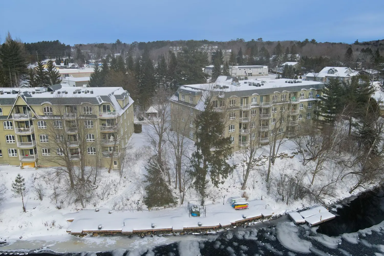 Additional image 16 of 31 Dairy Lane 106