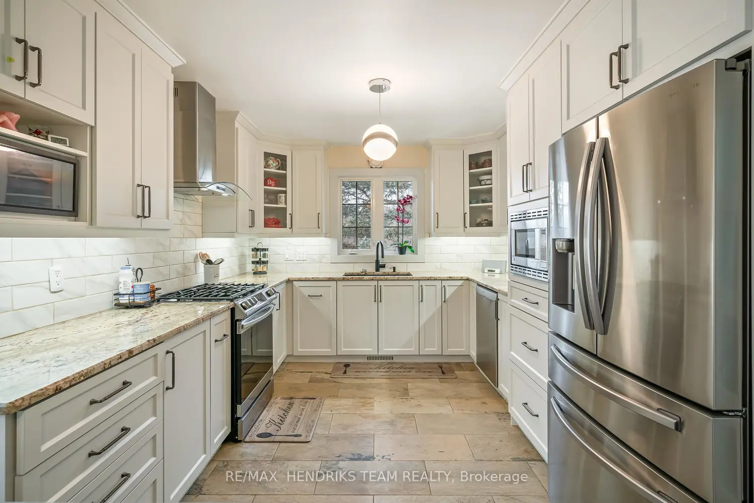 Additional image 4 of 415 Riverside Drive