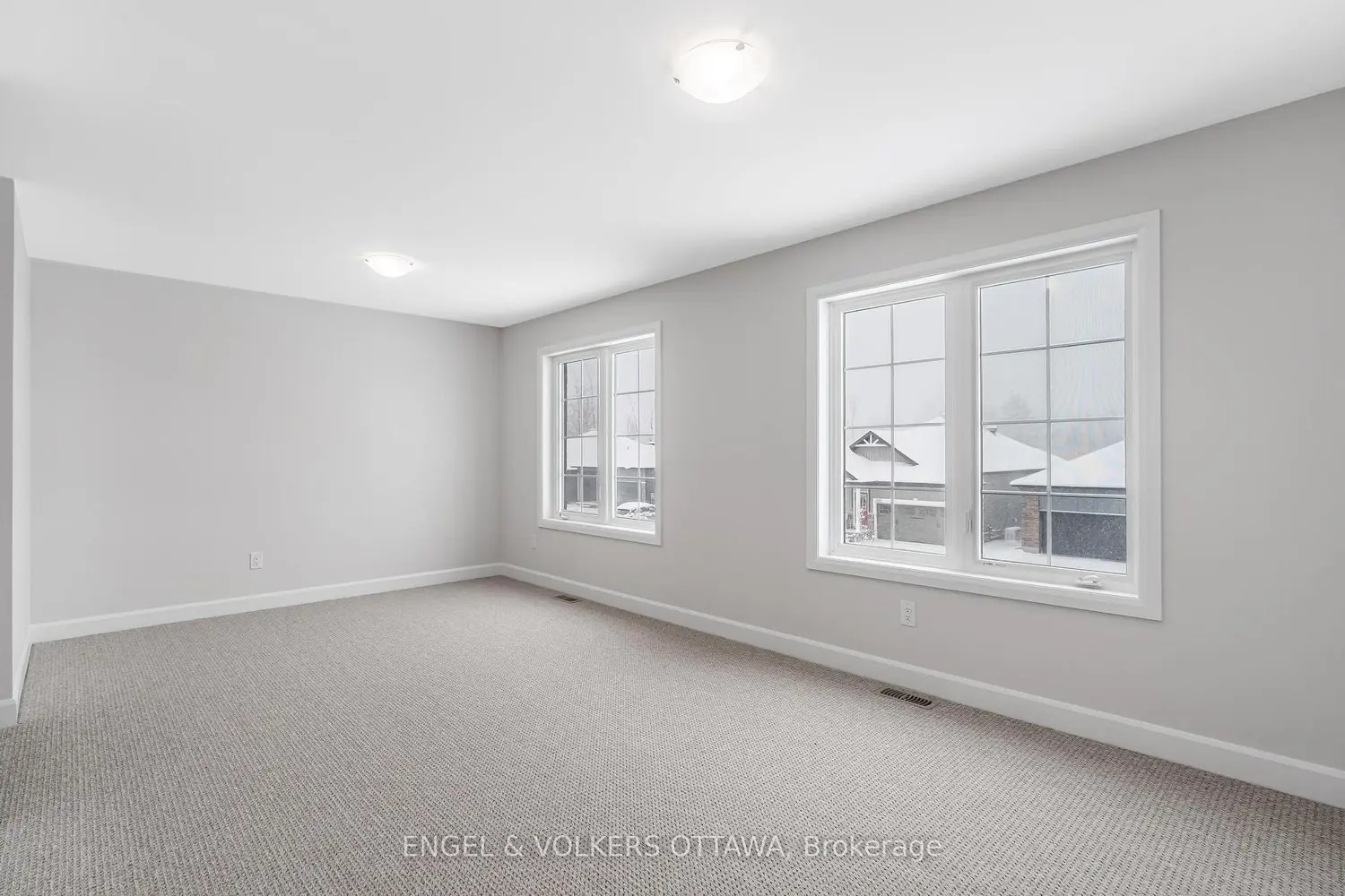 Additional image 15 of 683 Fisher Street