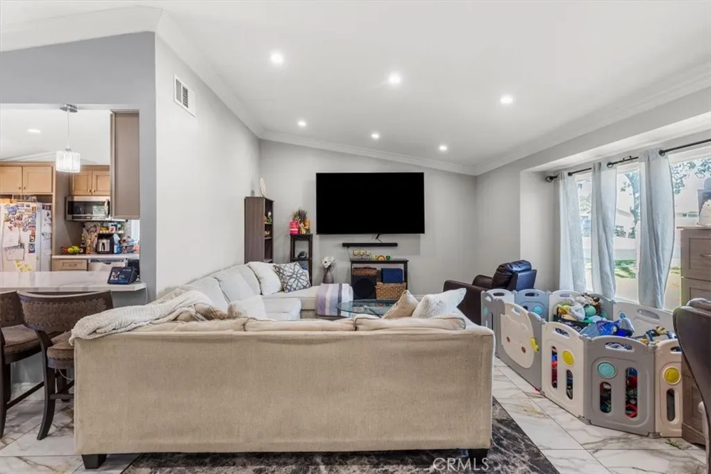 Additional image 65 of 661 Woodhill St, Rialto, CA 92376