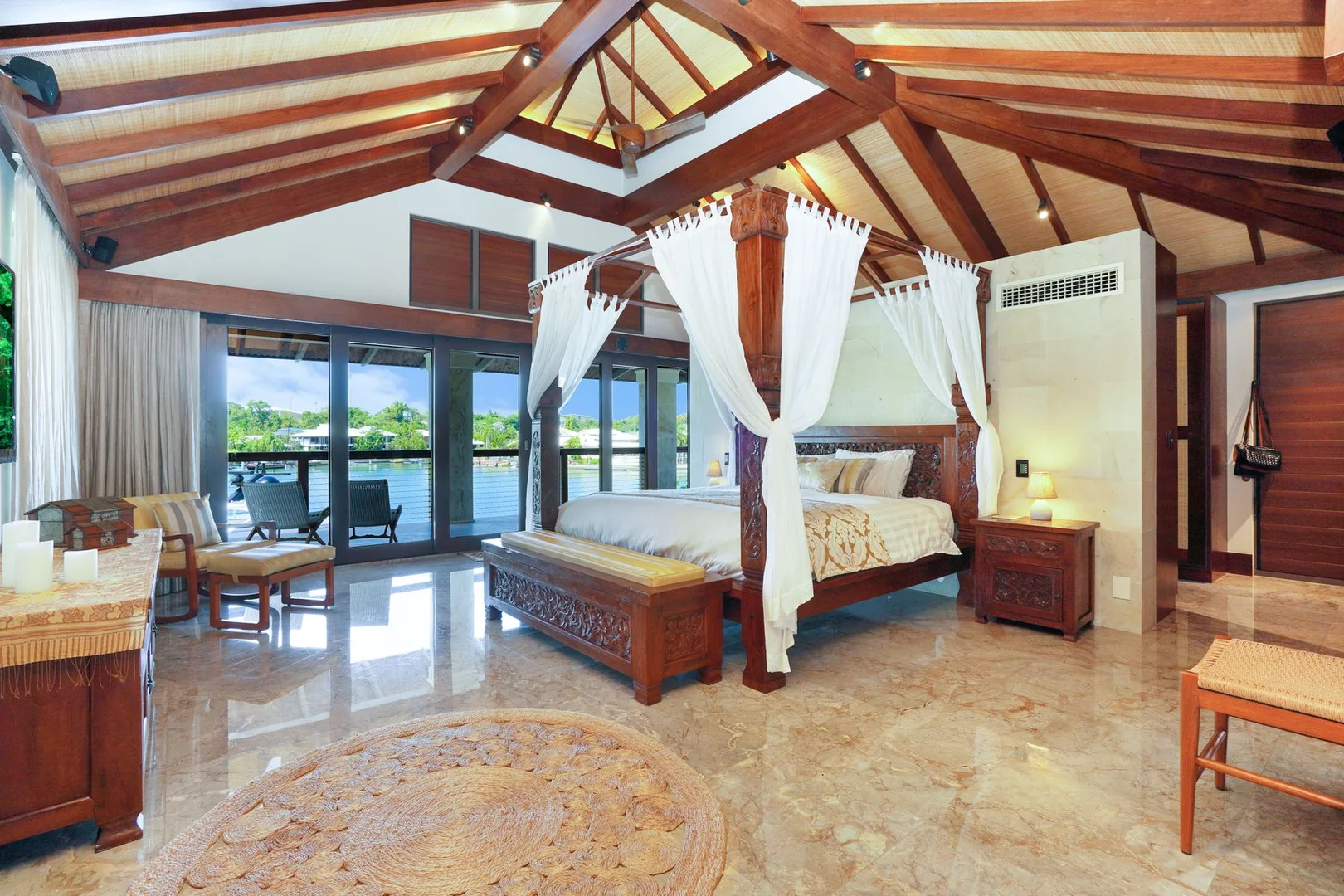 Additional image 10 of Cullen Bay NT 0820