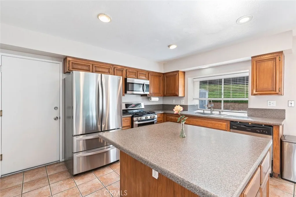 Additional image 21 of 7794 Longs Peak Dr, Jurupa Valley, CA 92509