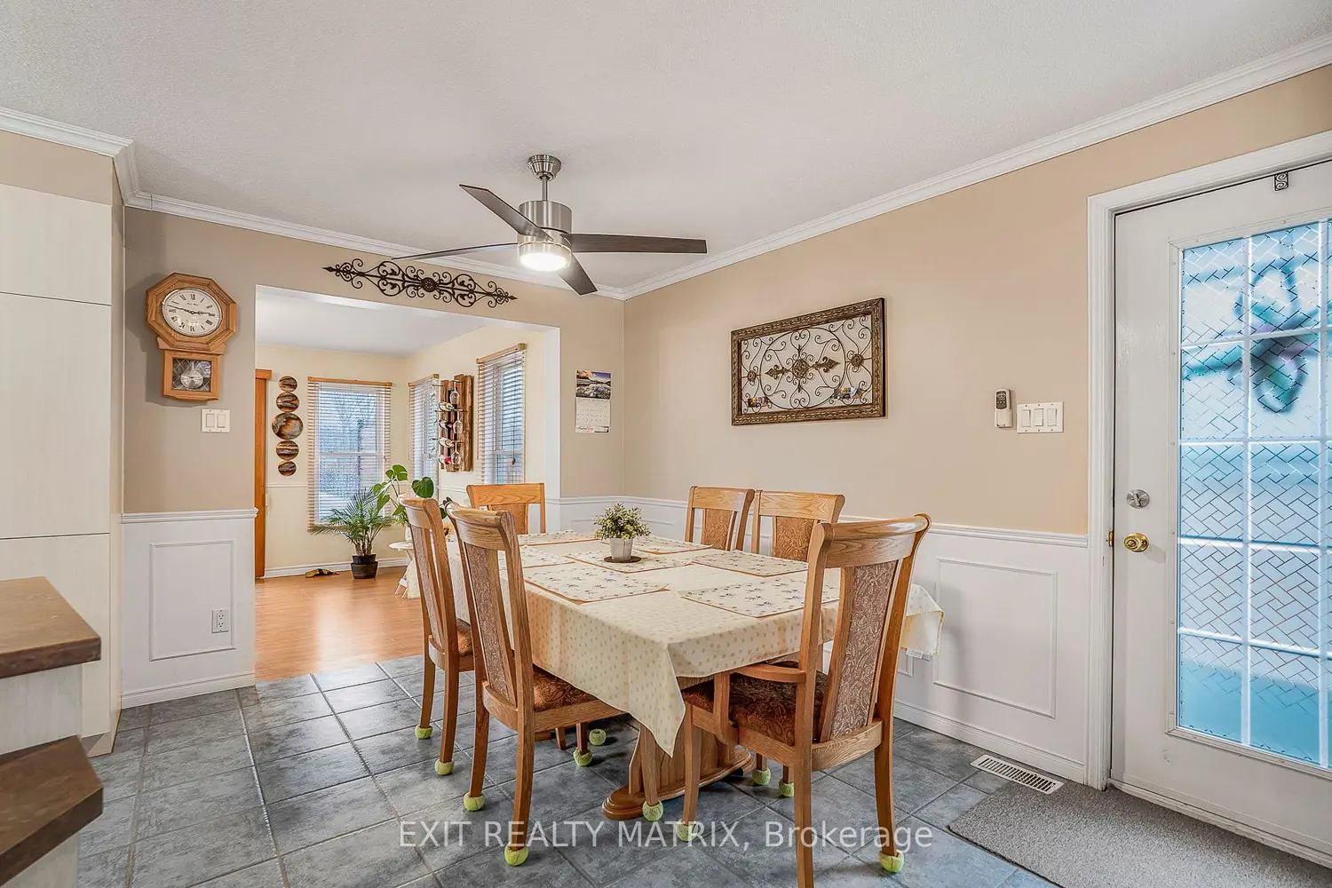 Additional image 8 of 213 Longueuil Street