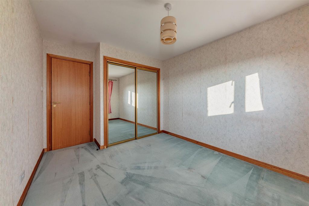 Additional image 8 of 2 bed flat for saleCross Street, Broughty Ferry, Dundee DD5