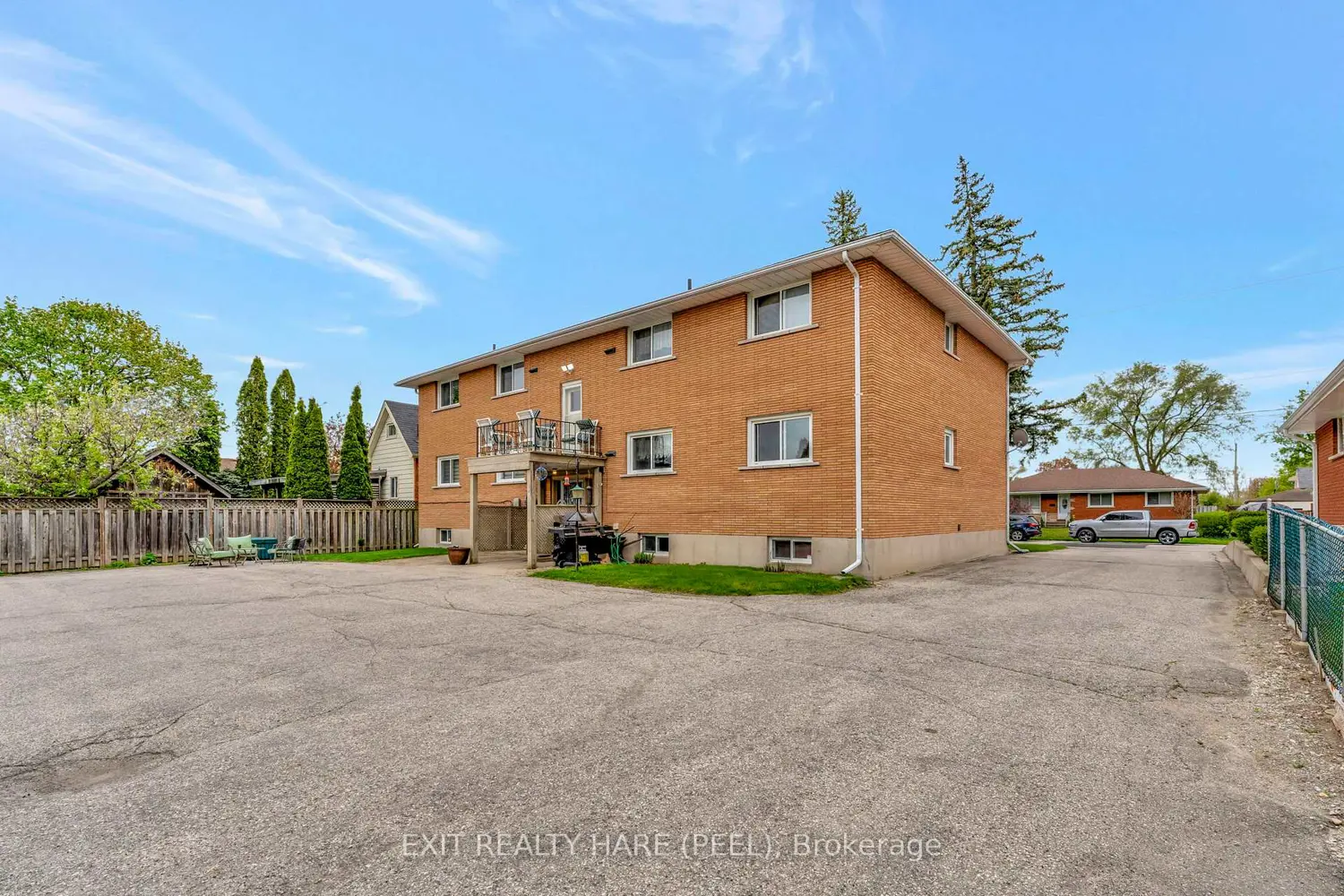 Additional image 18 of 52 Hampton Street