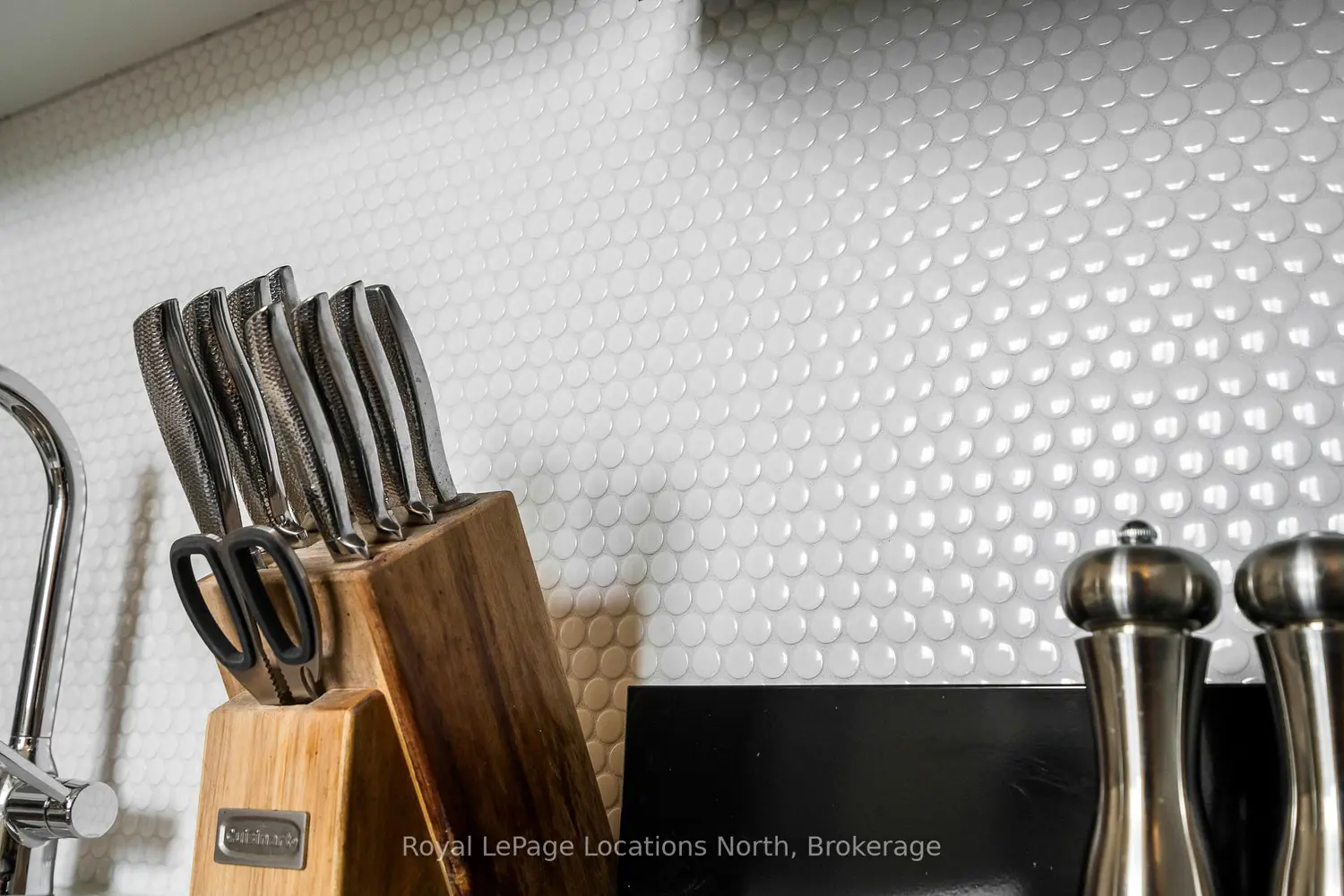 Additional image 9 of 460 Ontario Street 405