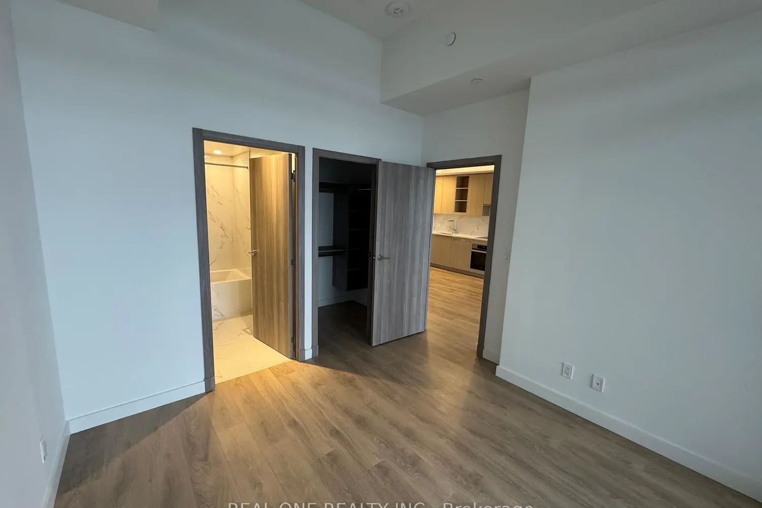 Additional image 8 of 25 25 Mcmahon Drive 503