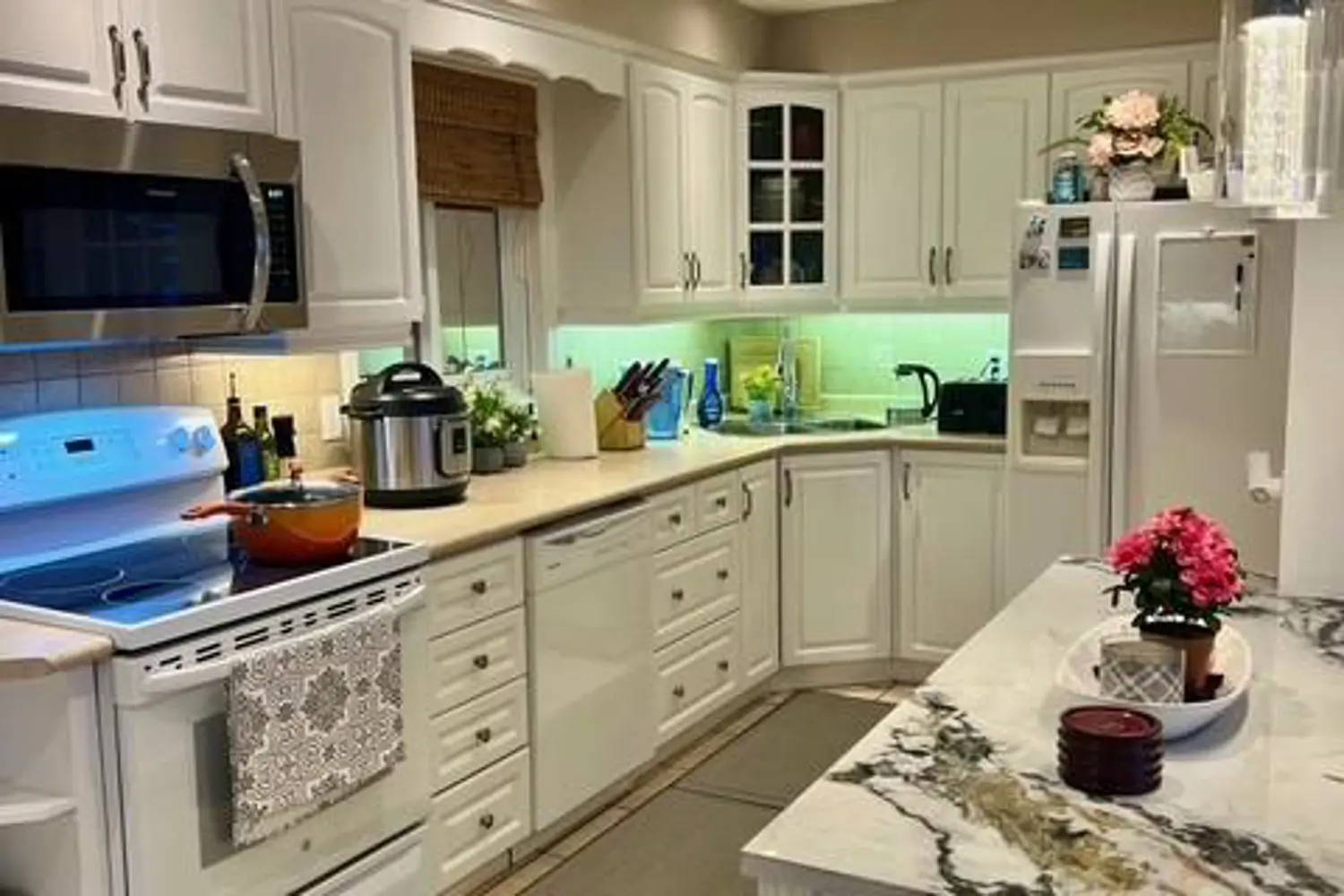 Additional image 13 of 82 Ready Court