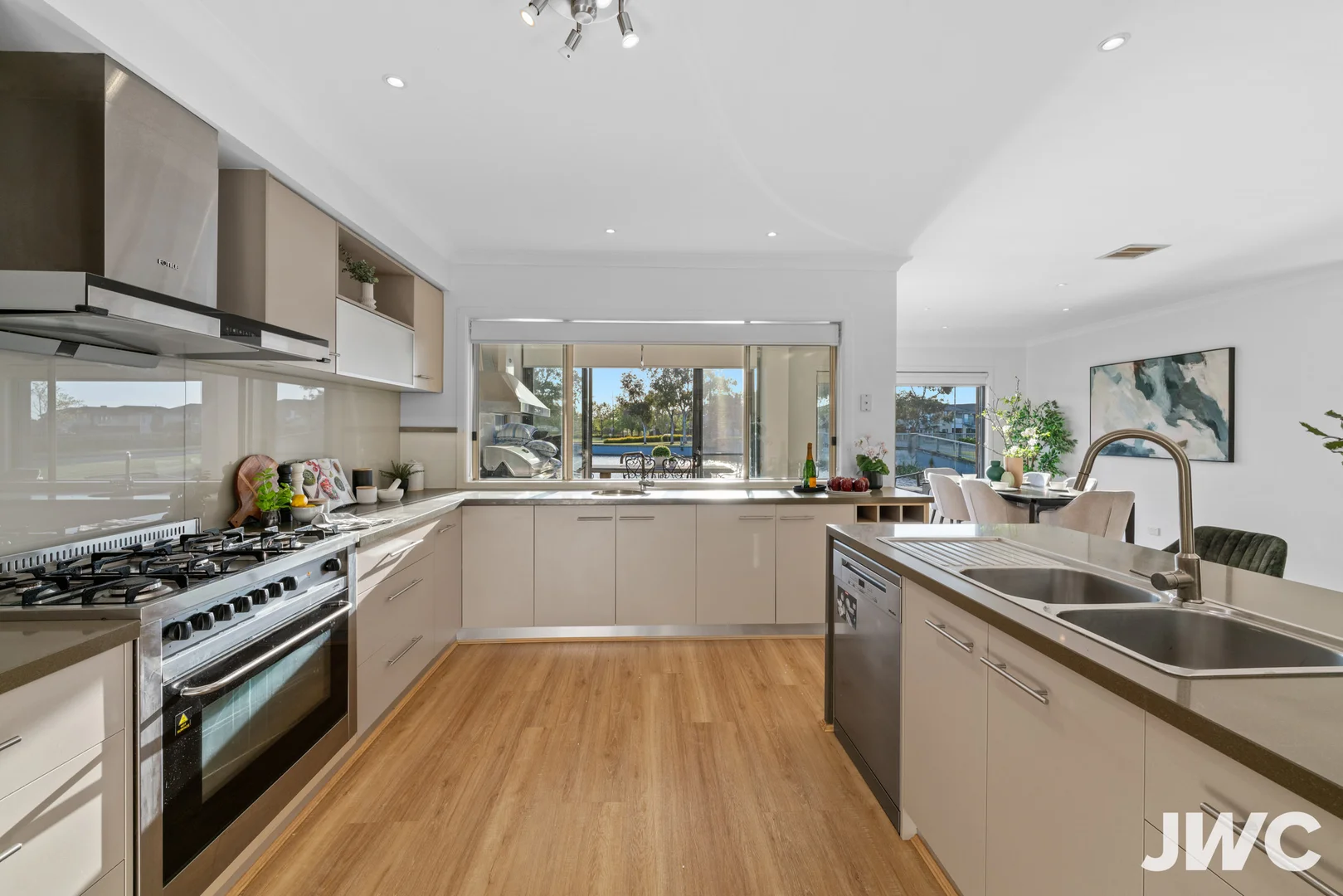 Additional image 15 of 2 Quarterdeck Road, Sandhurst VIC 3977