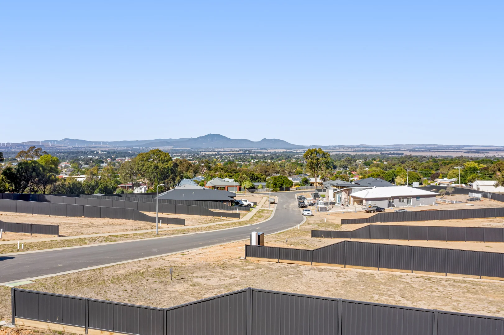 Additional image 6 of 7 Omaroo Court, Ararat VIC 3377