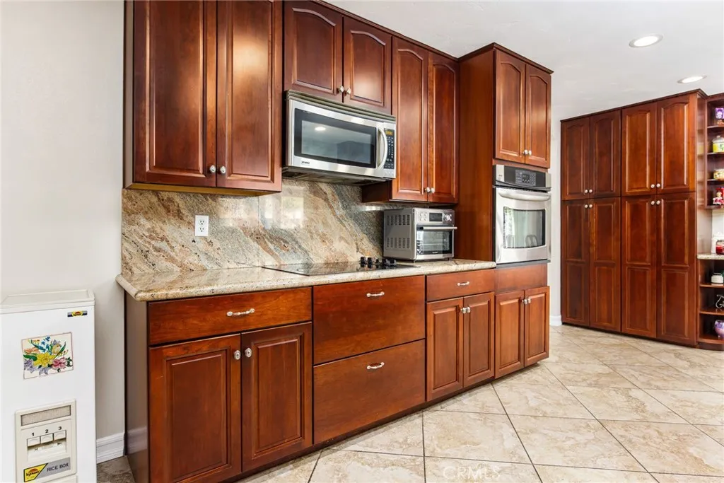 Additional image 73 of 30176 Windward Dr, Canyon Lake, CA 92587