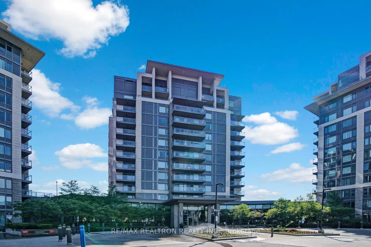 Additional image 3 of 253 South Park Road Ph#2