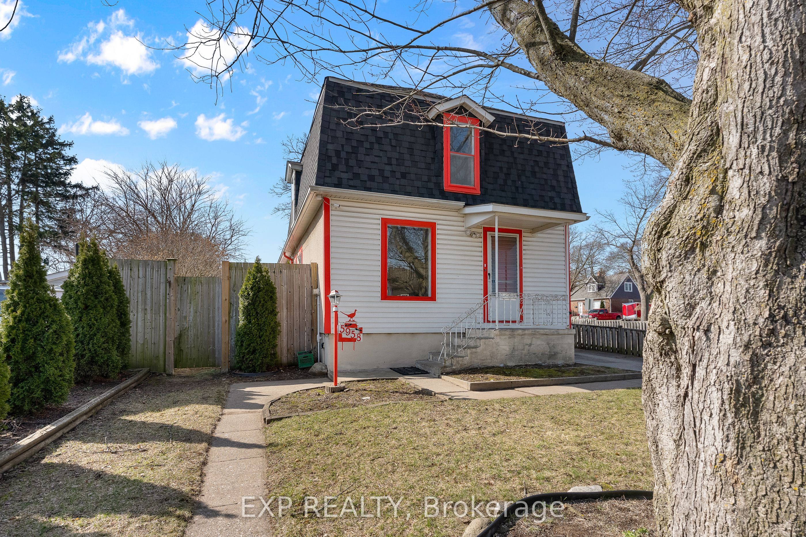 Additional image 3 of 5958 Summer Street, Niagara Falls, ON, L2G 1M3