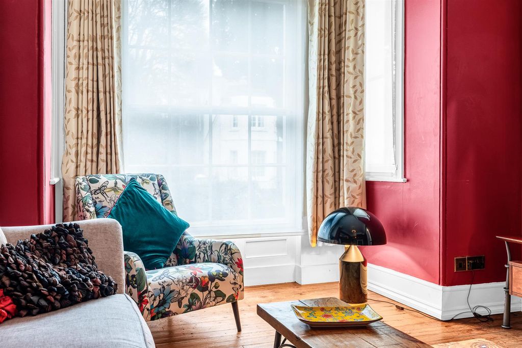 Additional image 21 of 3 bed semi-detached house for saleNorth Road, Hertford SG14
