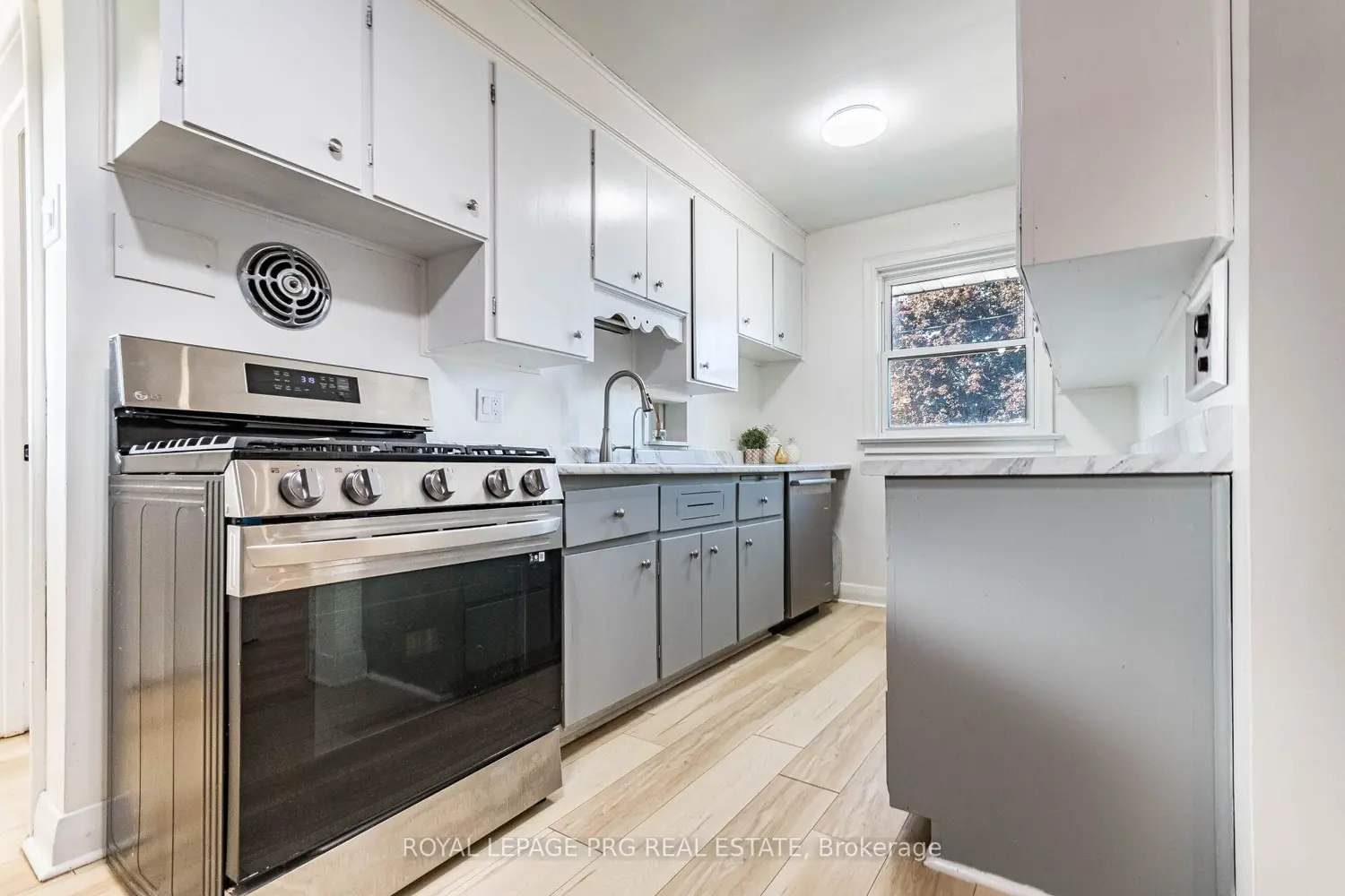 Additional image 14 of 107 Weber Street