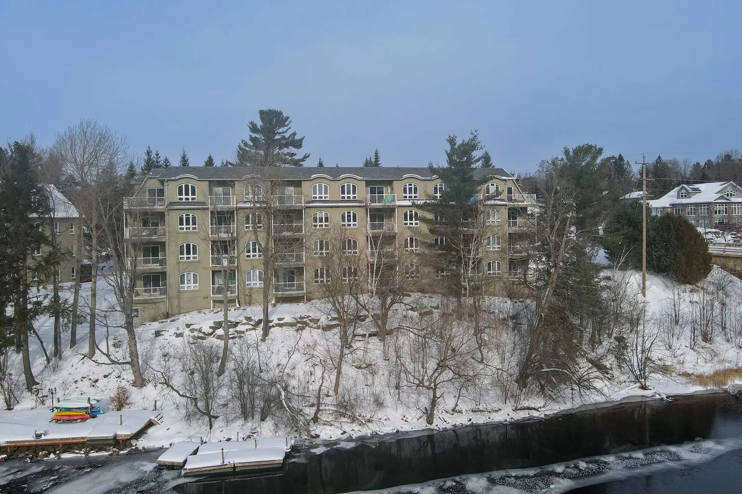 Additional image 18 of 31 Dairy Lane 106