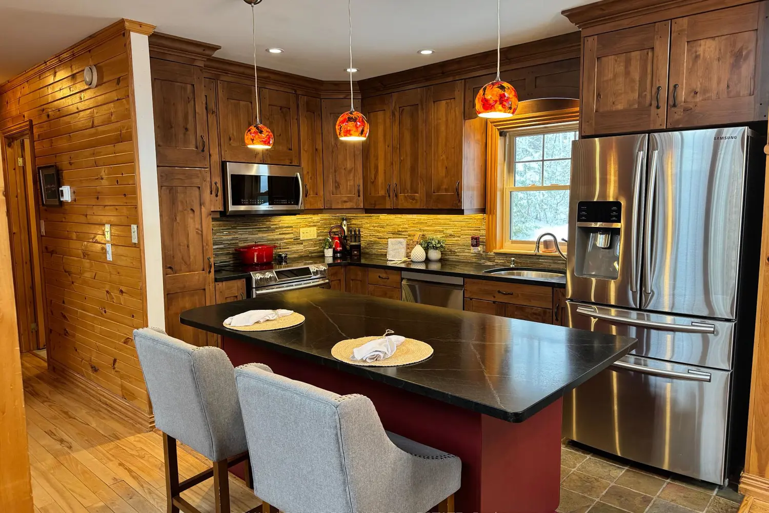 120 Sugarbush Crescent photo 2