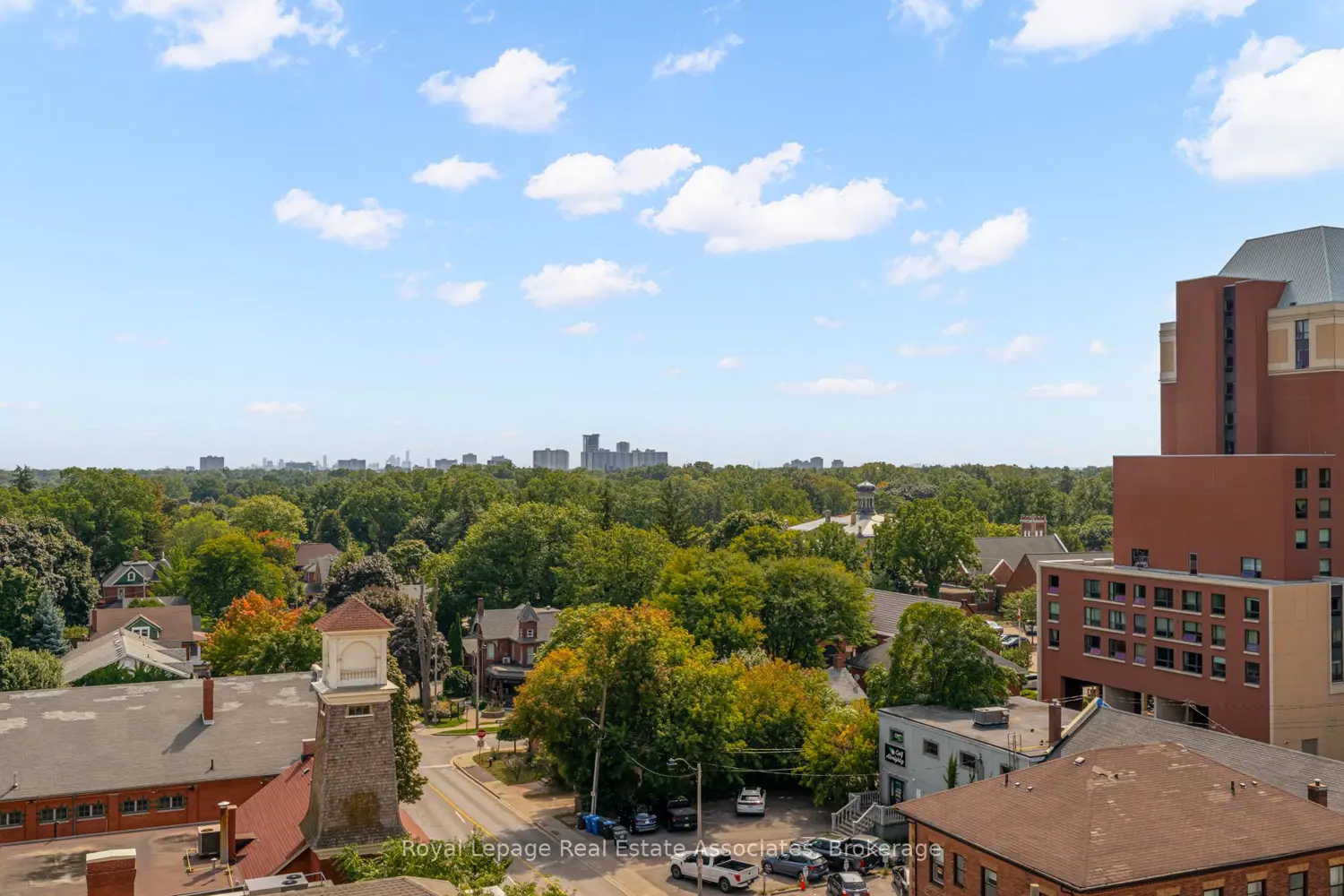 Additional image 15 of 1 Belvedere Court 909