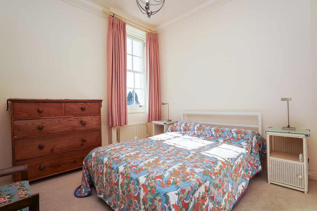 Additional image 14 of 3 bed flat for saleSuffolk Square, Cheltenham GL50