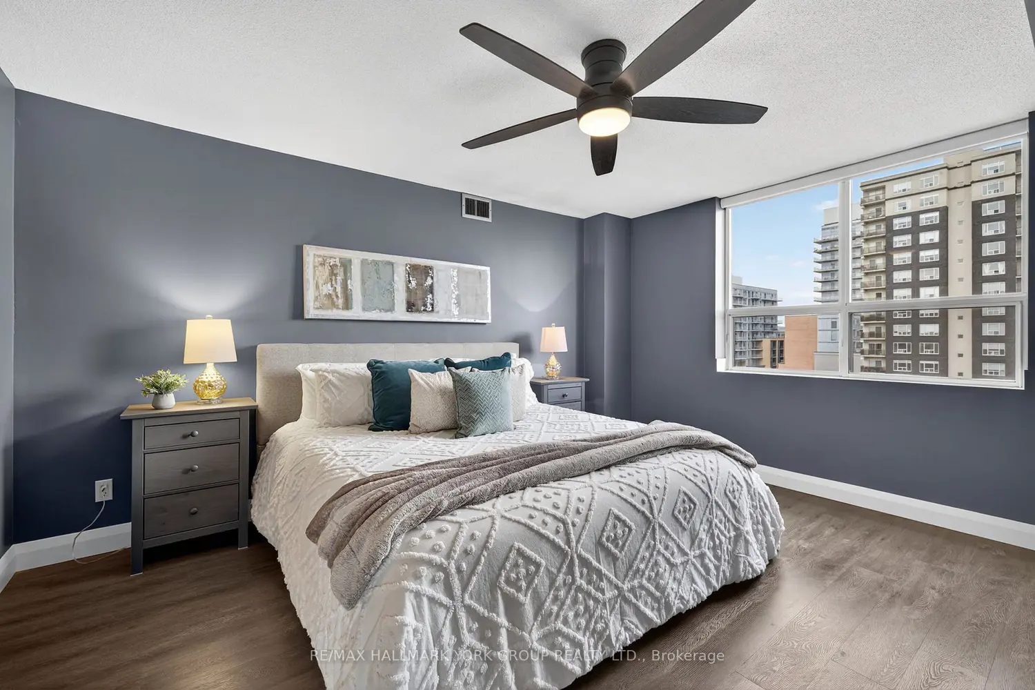 Additional image 8 of 250 Davis Drive 906