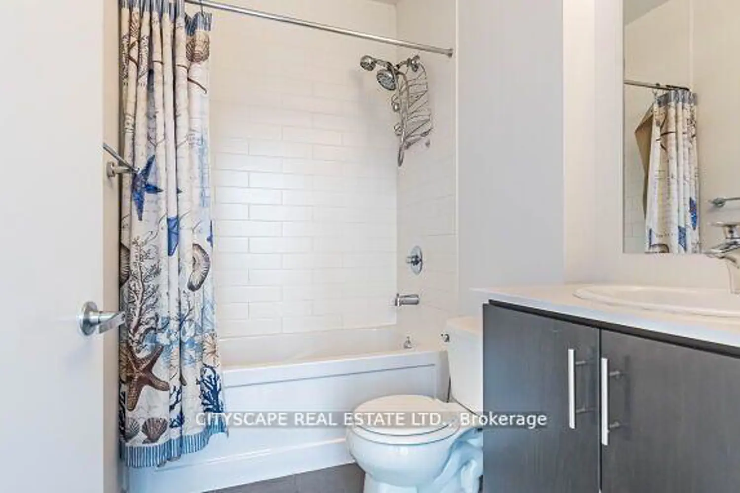 Additional image 12 of 360 Square One Drive 3205