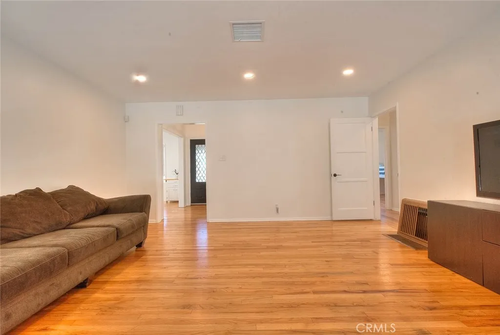 Additional image 29 of 4746 Obispo Avenue, Lakewood, CA 90712