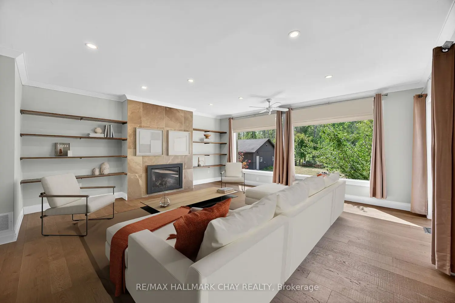 Additional image 2 of 7950 8Th Line