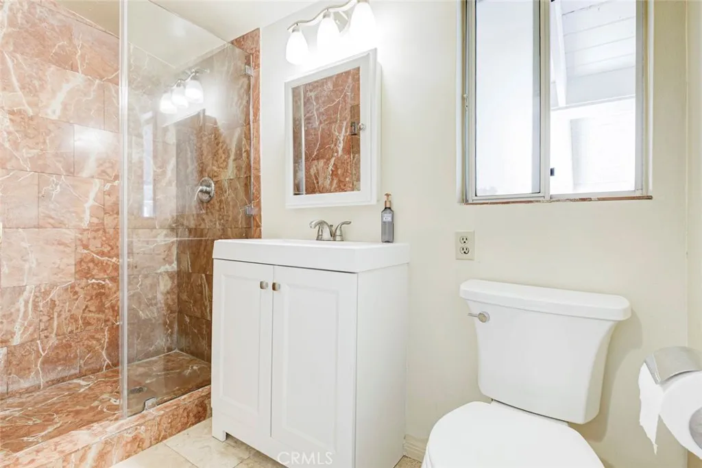 Additional image 92 of 3352 Montrose Ave, La Crescenta, CA 91214