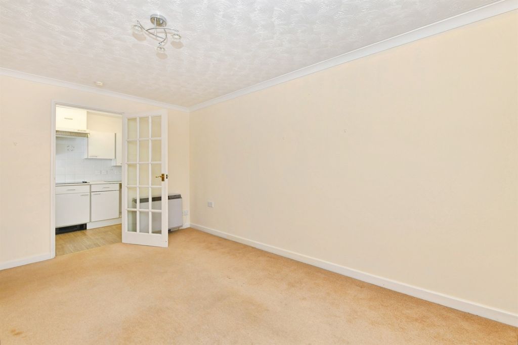 Additional image 6 of 2 bed flat for saleMudge Way, Plymouth PL7