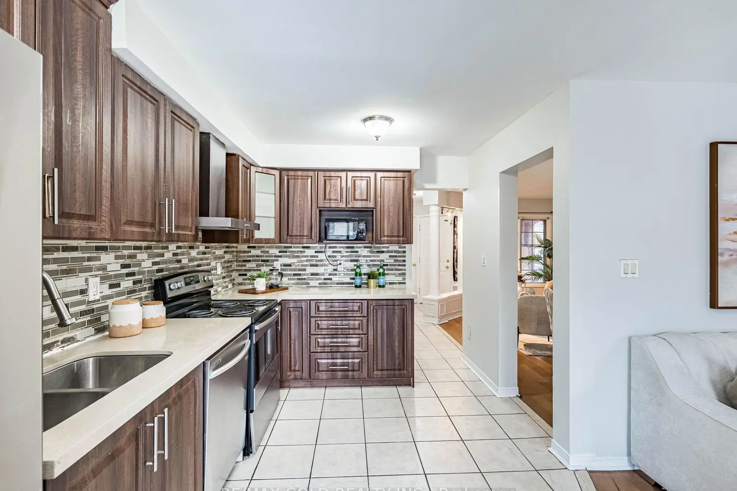 Additional image 6 of 33 Fiddleneck Crescent