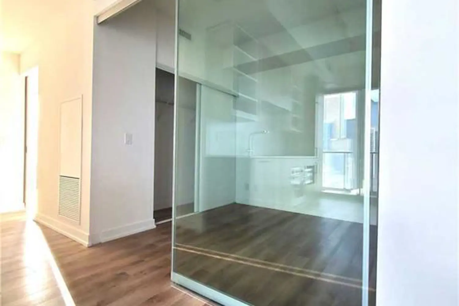 Additional image 3 of 20 Edward Street 2210